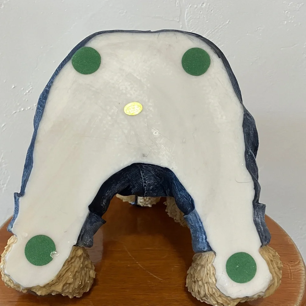 LARGE RESIN TEDDY BEAR 10” TALL